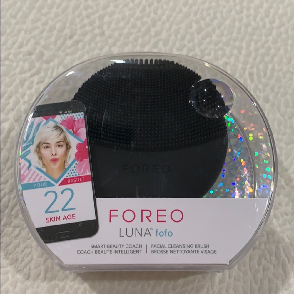 SOLD! FOREO Luna fofo in midnight black